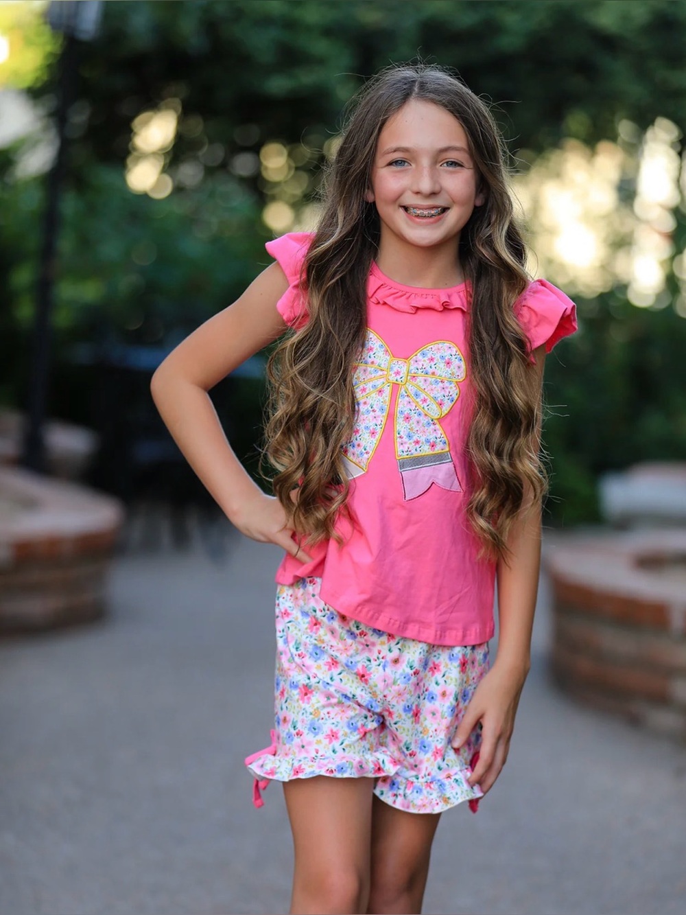 Rylee Faith Girls Floral Bow Applique Top Ruffle Shorts Set